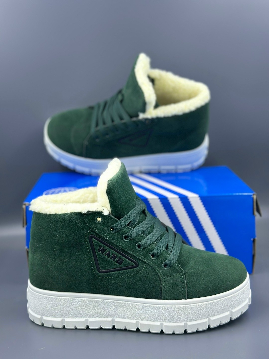 ,ботинки на меху,зимние кроссовки,зимняя женская ,женская