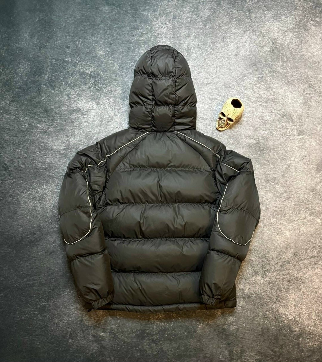 пуховик повседневный,куртка пуховик,пуховик prada,пуховик,двусторонний пуховик