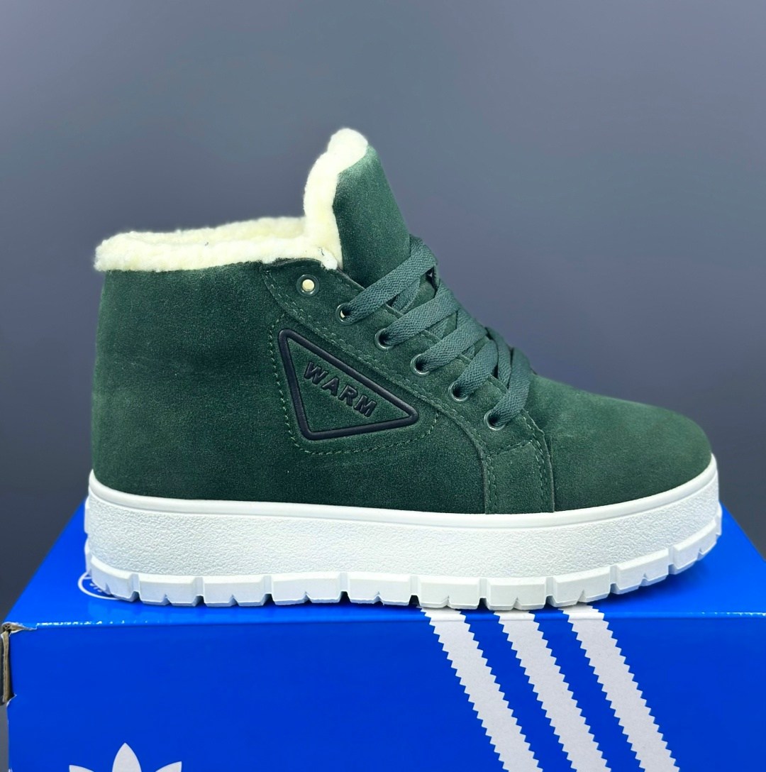 ,ботинки на меху,зимние кроссовки,зимняя женская ,женская