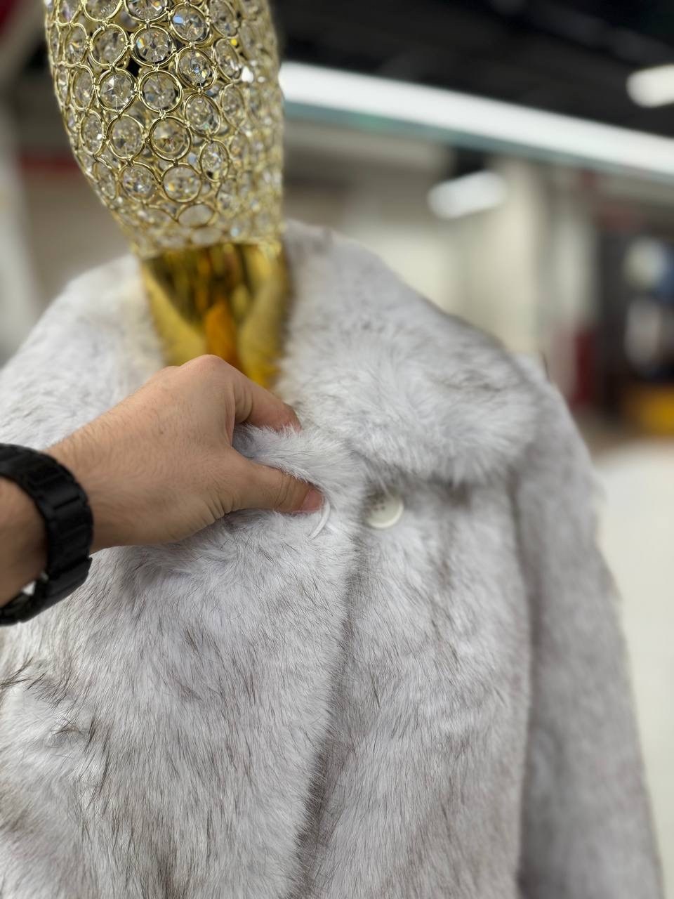 женская шуба,короткие шубы,шуба искусственная,шубы из песца,шуба меховая