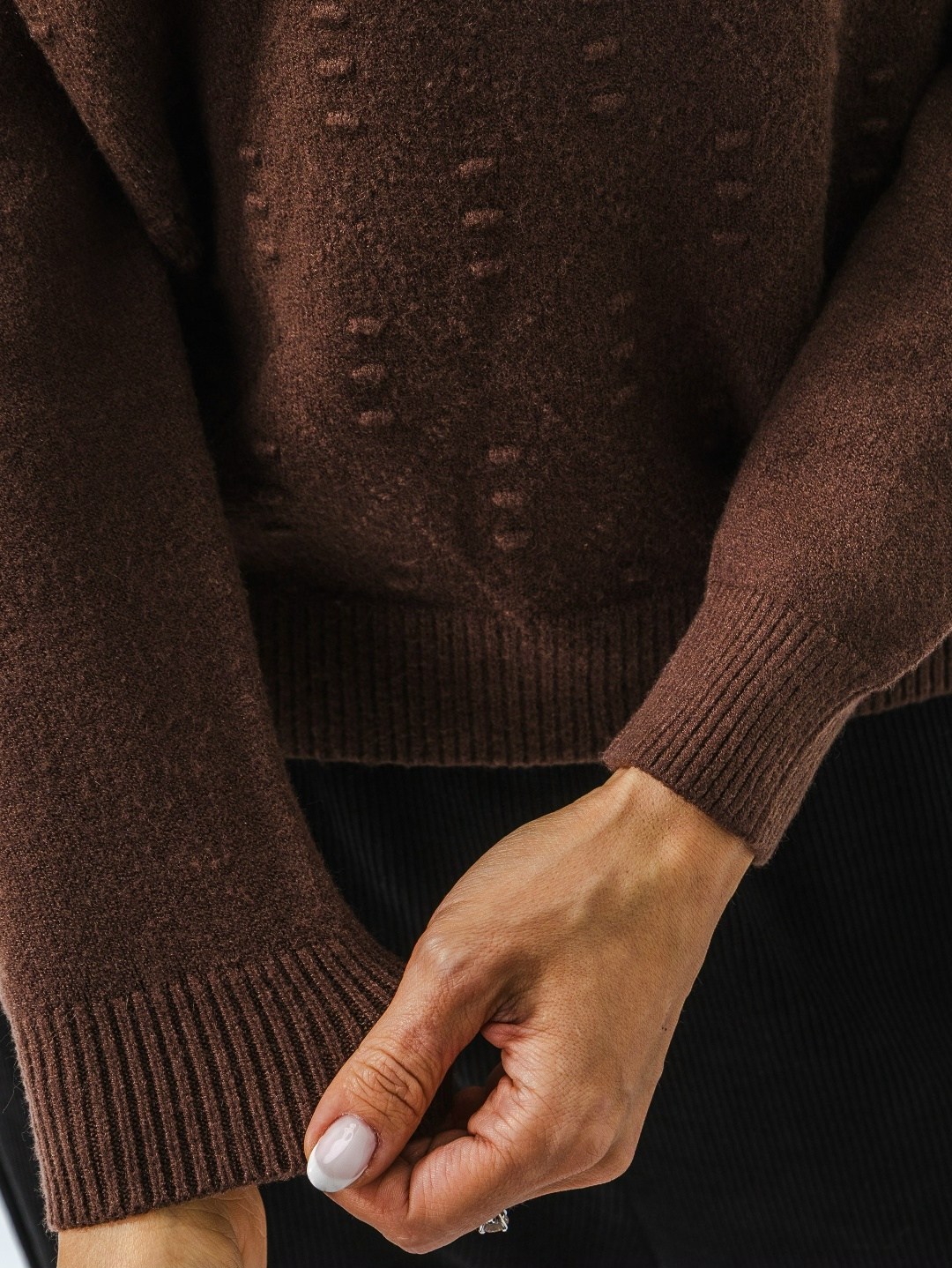 свитер джемпер,джемпер,бежевый джемпер,коричневый свитер,женские джемпера