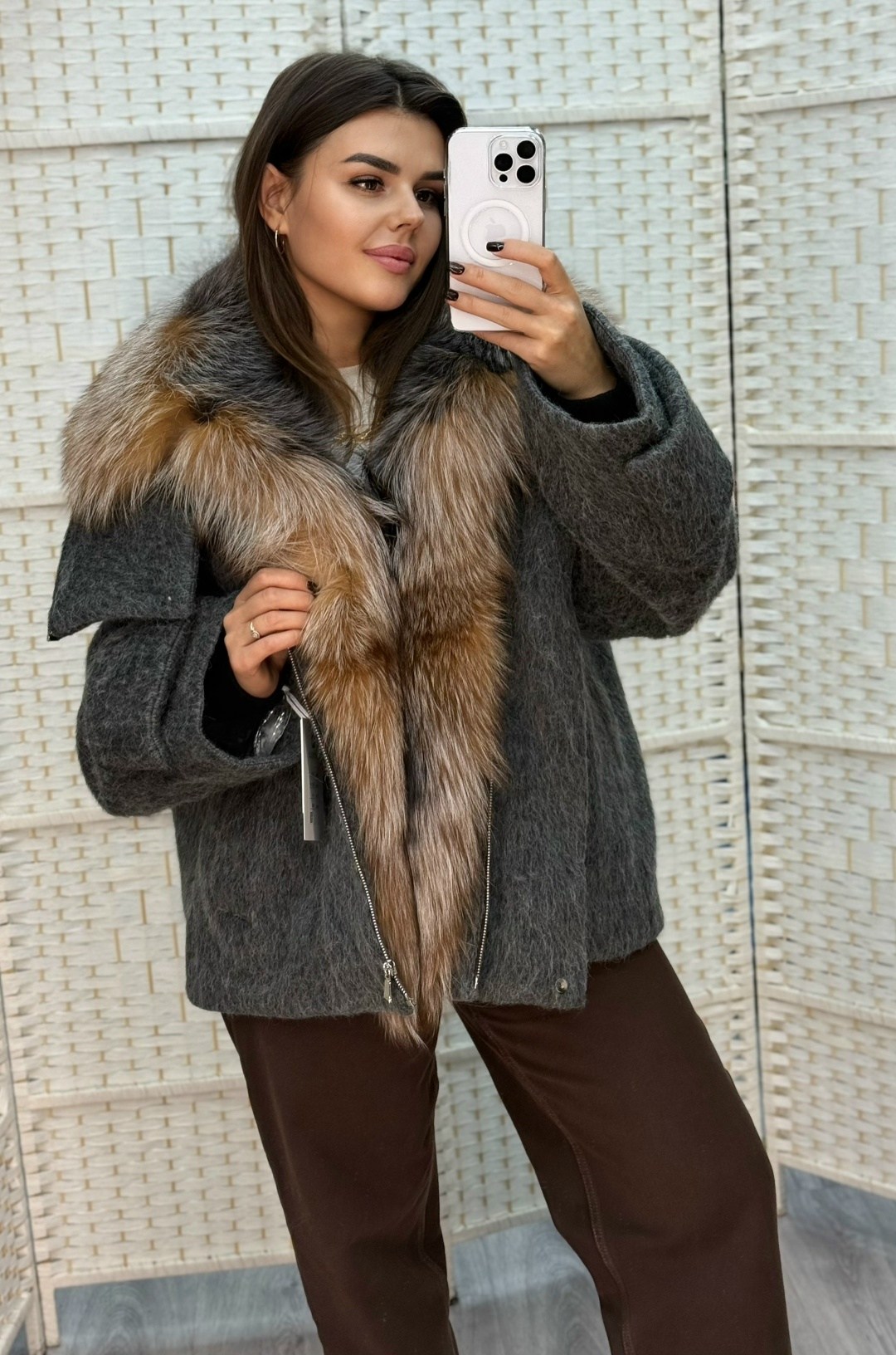 пуховики с мехом,женские пуховики,куртка с мехом,пуховики с натуральным мехом,куртка женская с мехом