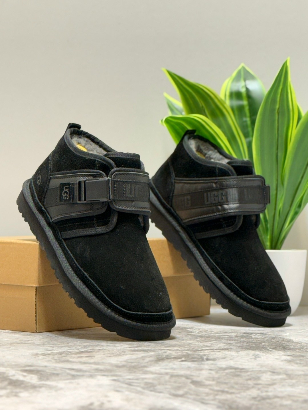 угги мужские,мужской ботинок ugg,мужские угги ugg,,ugg neumel snapback black