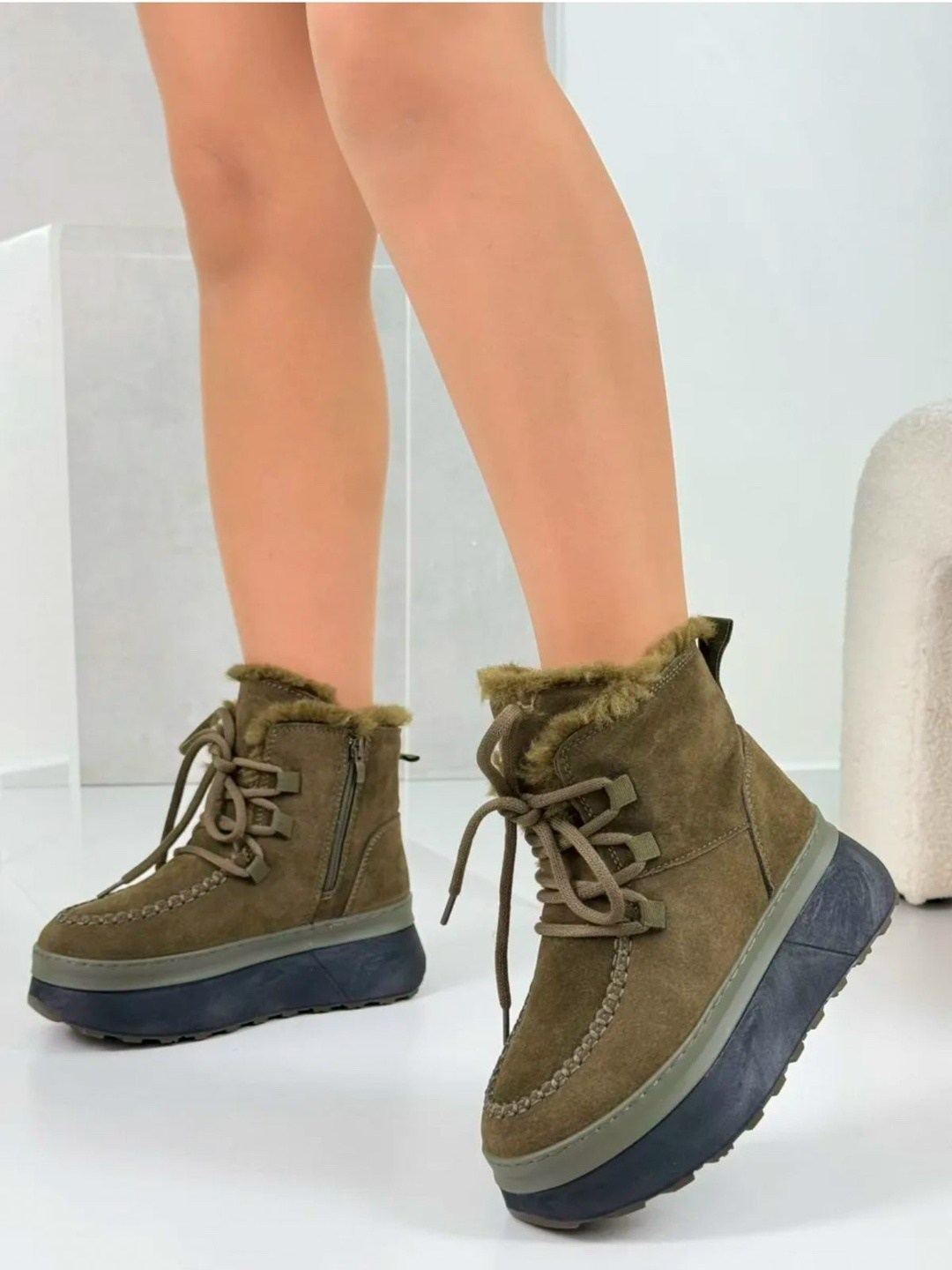 ,зимняя женская ,ботинки женские,женские угги,женская