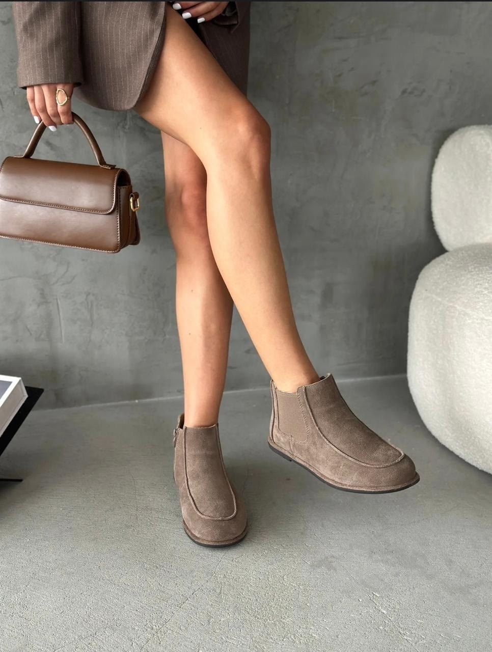 замшевая куртка,куртка бомбер,куртка оверсайз,куртка из натуральной замши,женская куртка замшевая