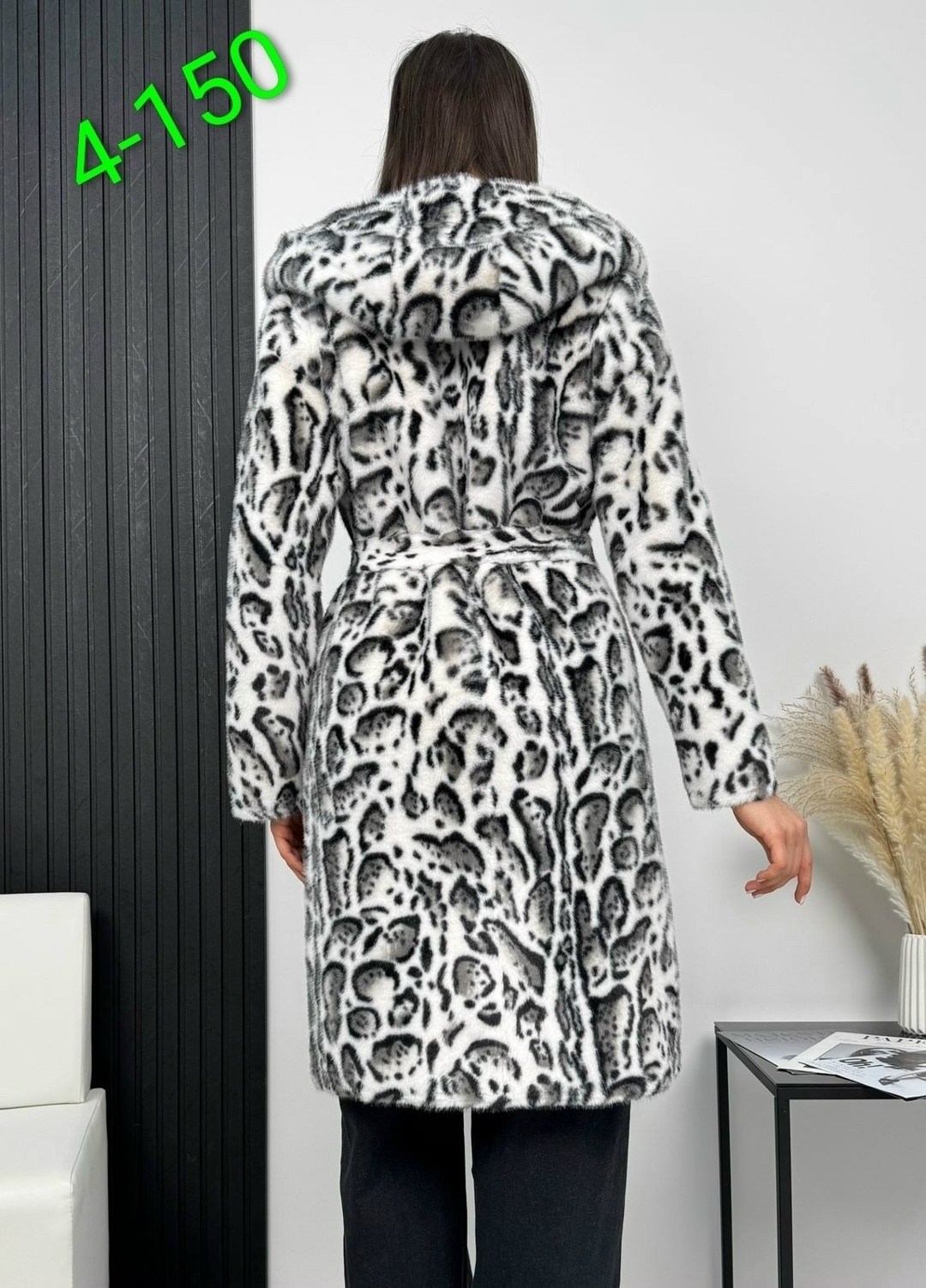 шуба искусственная,шуба модная,женская шуба,шуба леопардовая,пальто женские
