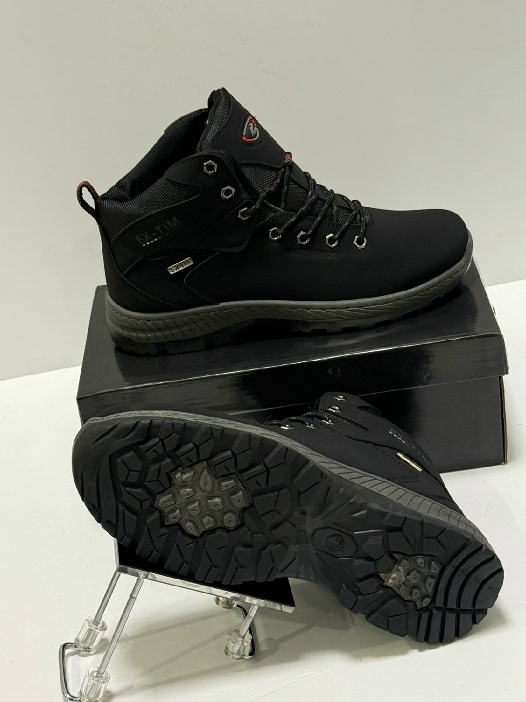 мужская  зимняя,мужские зимние ботинки,мужские ботинки,,кроссовки зимние мужские