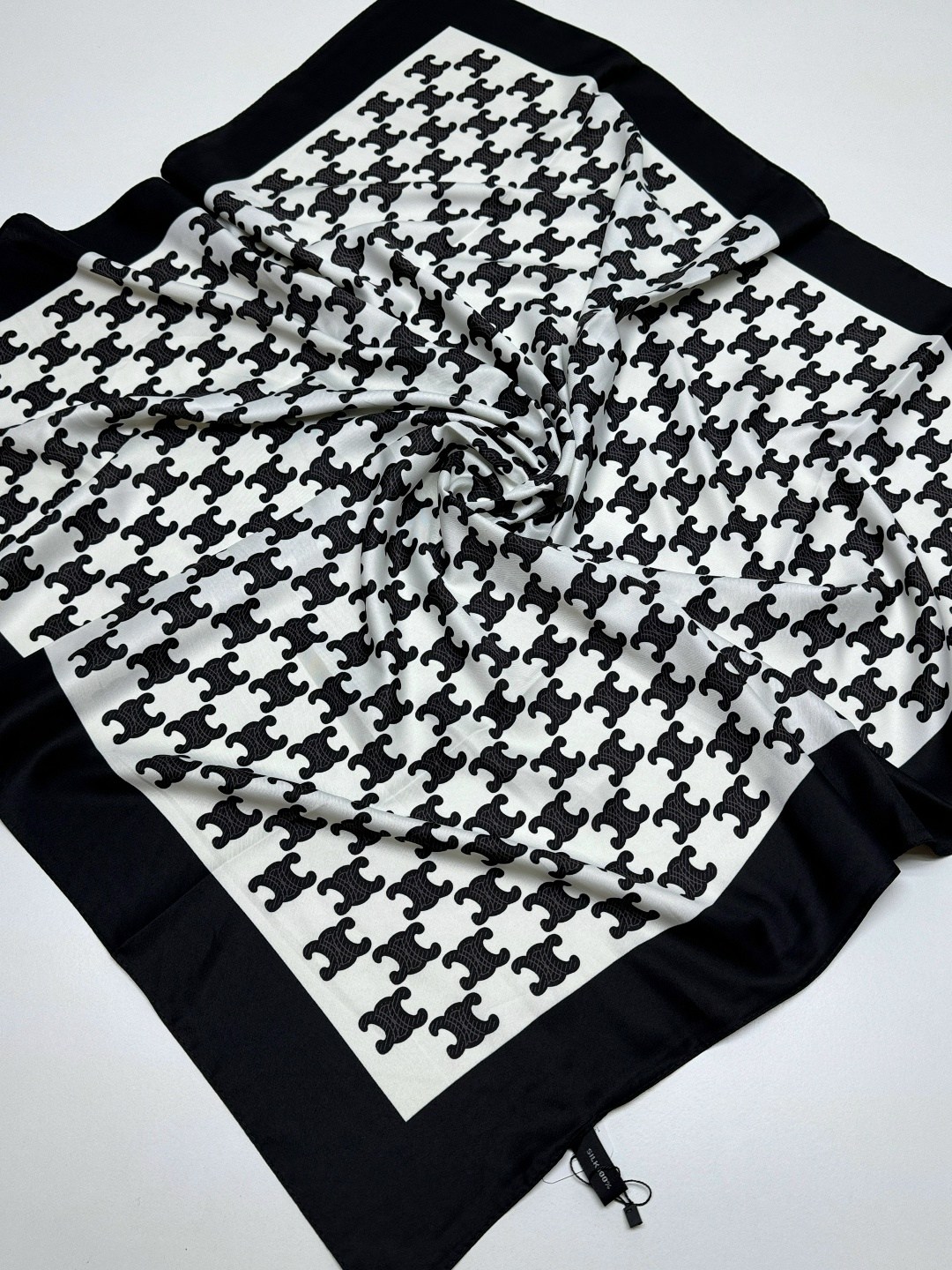 брендовый платок,платки женские,платка,шарфы и платки,шелковые платки