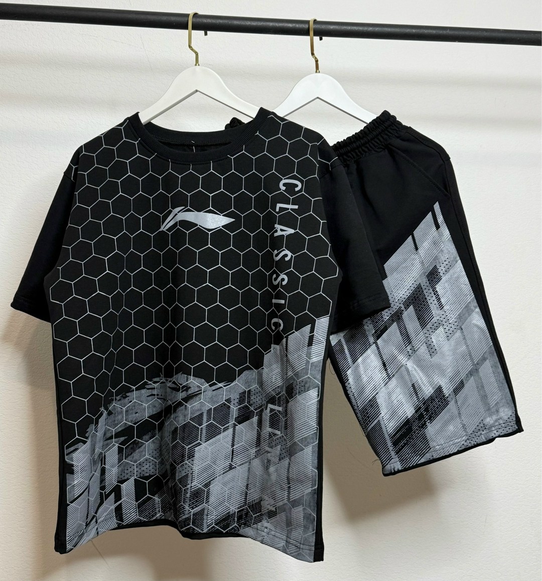 футбольная форма mosmade,костюм летний спортивный с футболкой и шортами,спортивные костюм,