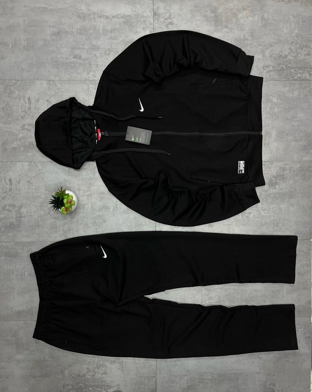 спортивные мужские костюмы,спортивный костюм nike на флисе,спортивный костюм мужской nike,костюм nike мужской,спортивные костюмы nike