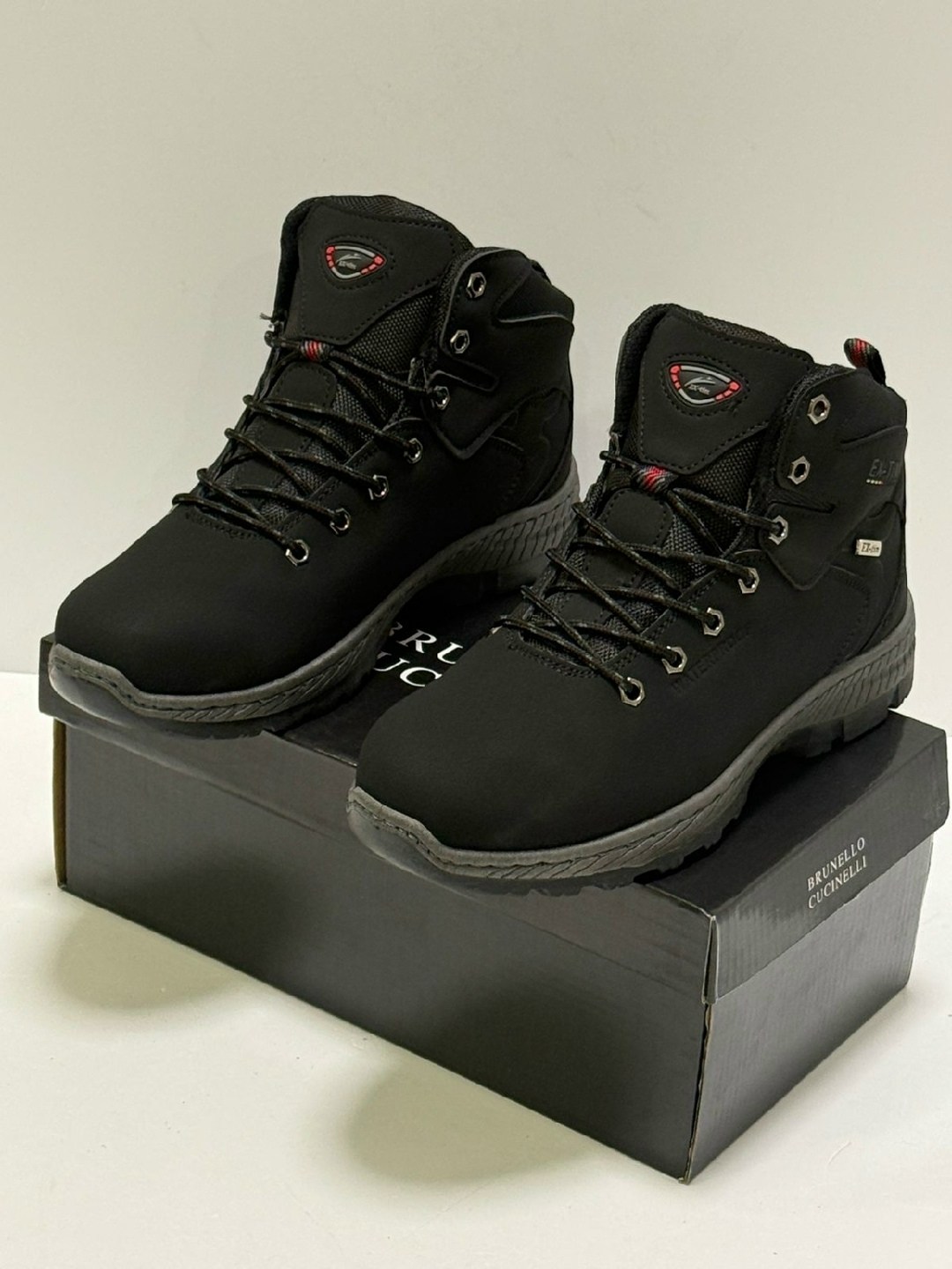 мужская  зимняя,мужские зимние ботинки,мужские ботинки,,кроссовки зимние мужские