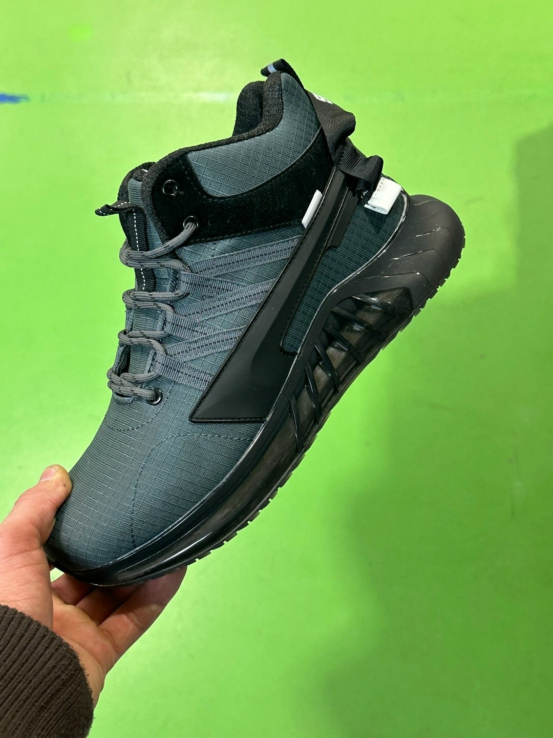 зимние мужские кроссовки,мужские зимние кроссовки baasploa,мужские кроссовки,кроссовки мужские baasploa,