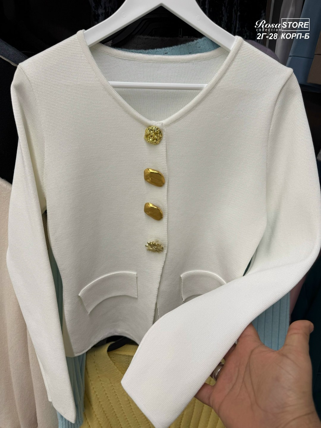 элегантные кардиганы,вязаные кардиганы,коричневый кардиган,трикотажная кофта,кардиган с пуговицами