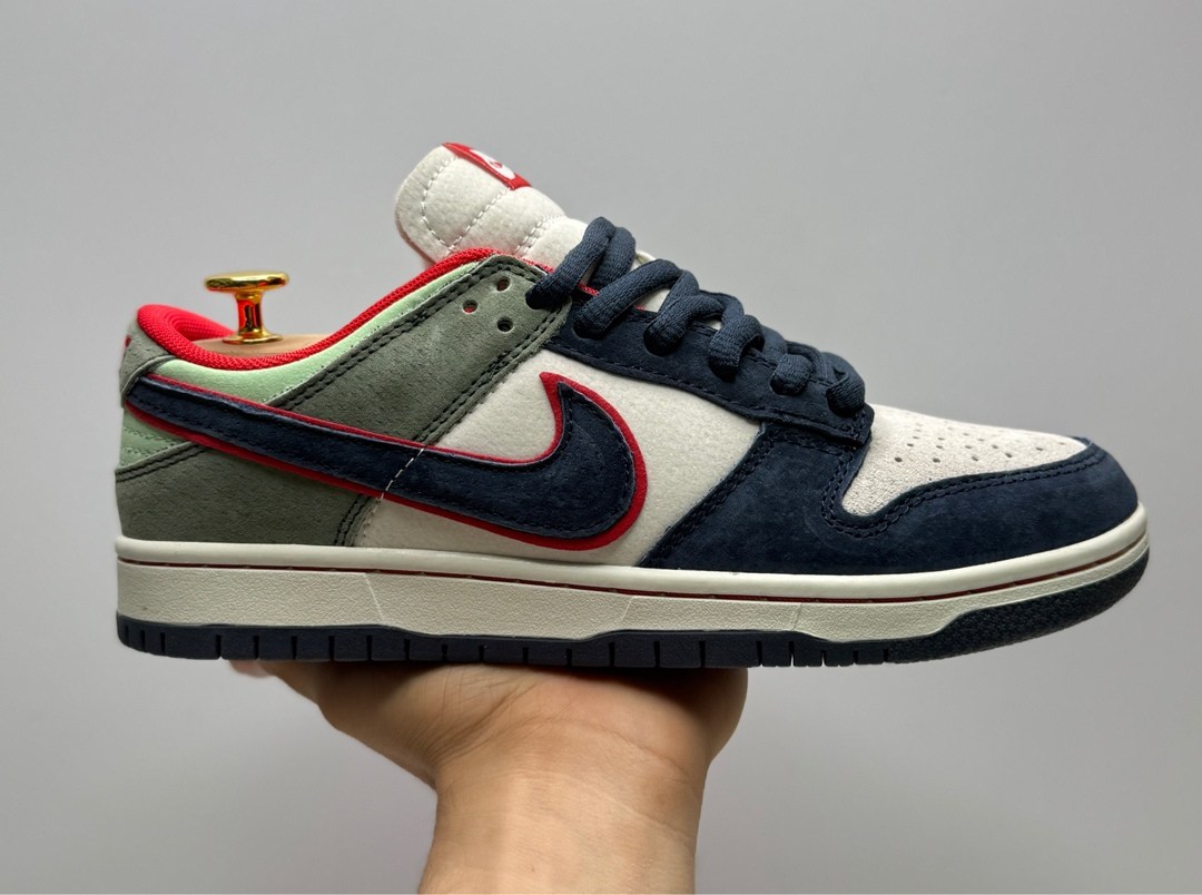 кроссовки nike dunk sb low,nike sb dunk low otomo katsuhiro,nike dunk low,кроссовки,кроссовки nike sb dunk