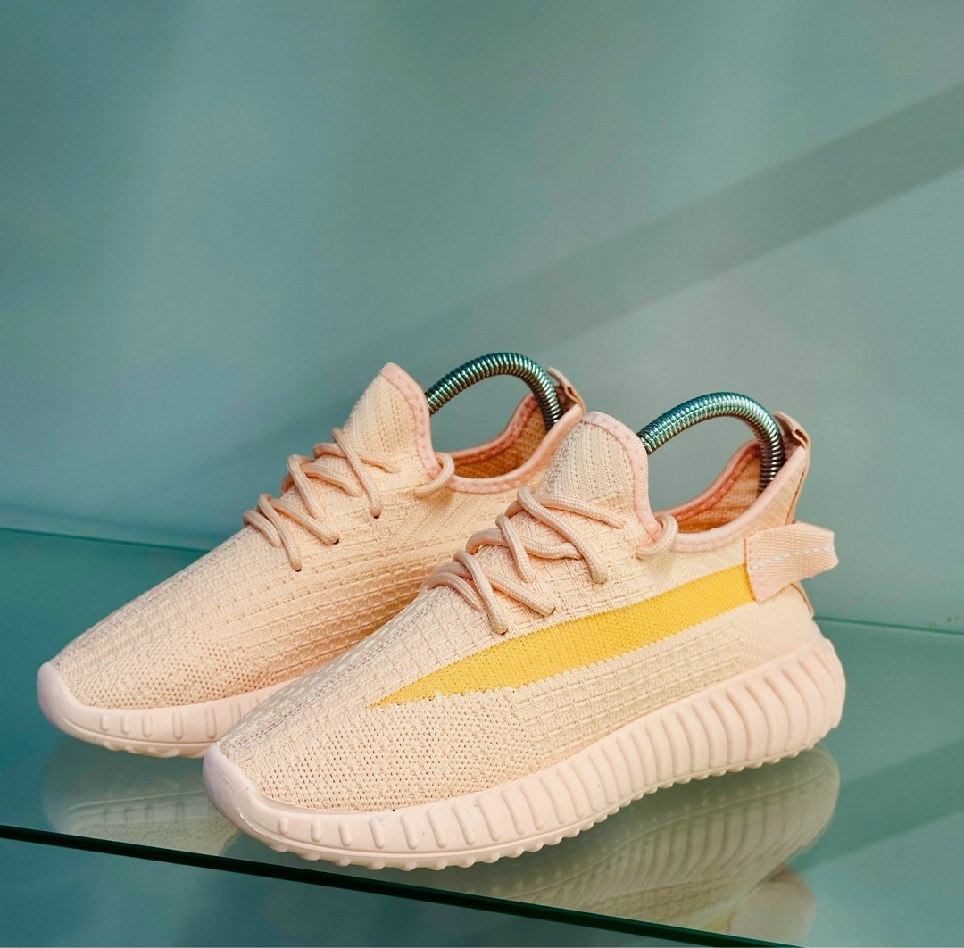 кроссовки женские розовый,,adidas yeezy boost 350 розовые,adidas yeezy boost 350 v 2,adidas yeezy 350 персиковые