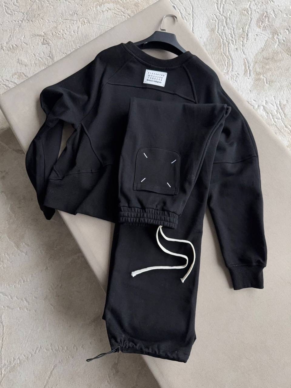 стильный свитер,спортивные костюмы женские,стильная одежда,комплект шапки