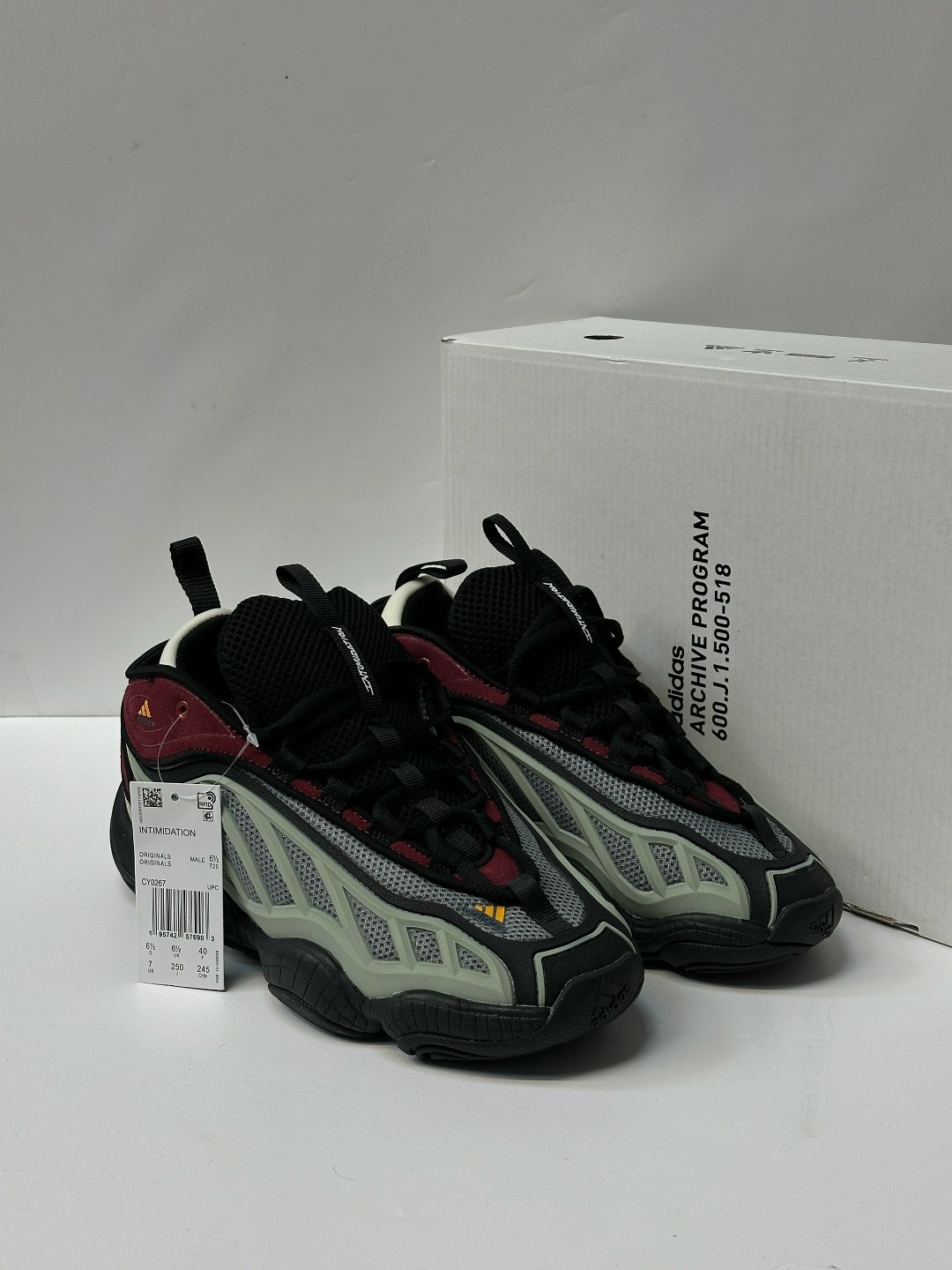 кроссовки adidas,кроссовки adidas yeezy 500,мужские кроссовки adidas,кроссовки adidas yeezy,кроссовки adidas adidas