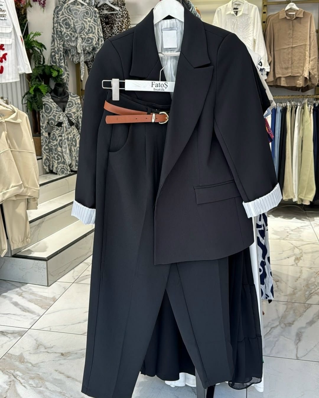 модные брючные костюмы,брючные костюмы женские,женские костюмы,костюм с брюками женский,модные женские костюмы