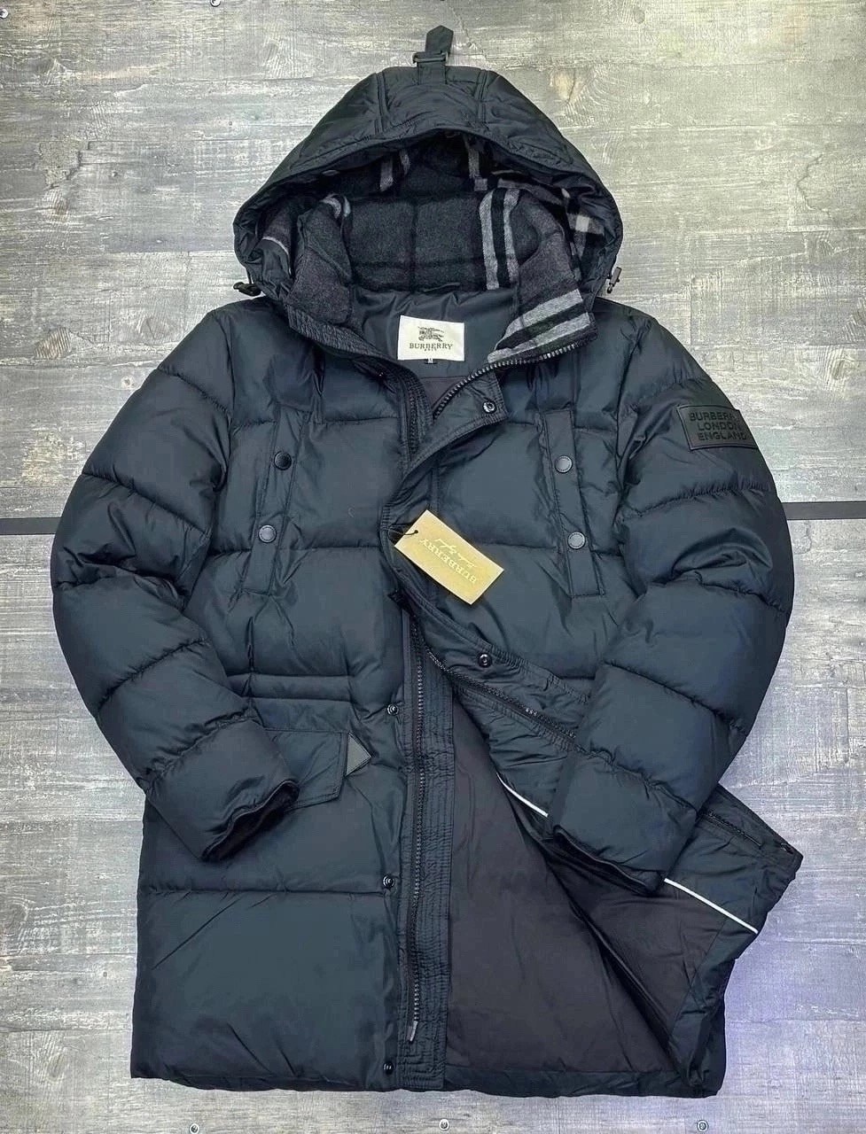 пуховик burberry 8018731 черный мужской,зимние куртки,burberry мужской пуховик,burberry куртка мужская,пуховик burberry