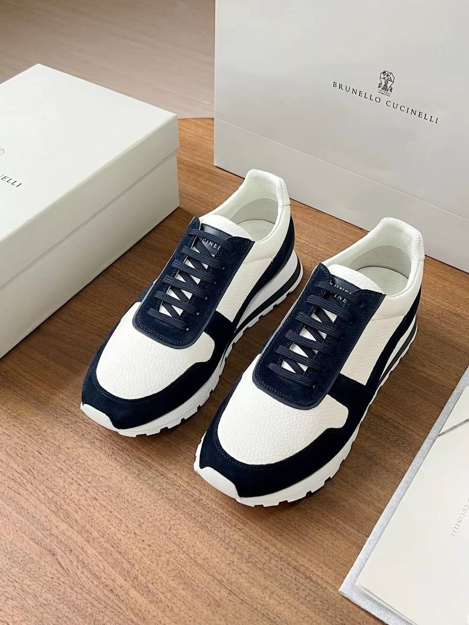 кроссовки brunello cucinelli,,brunello cucinelli кроссовки мужские,кожаные кроссовки brunello cucinelli,брендовые кроссовки