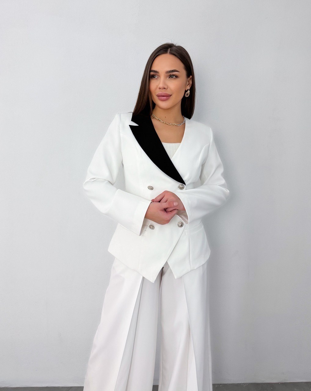 костюмы женские брючные,женские костюмы,костюмы двойки,костюм брючный белый,костюмы комплекты