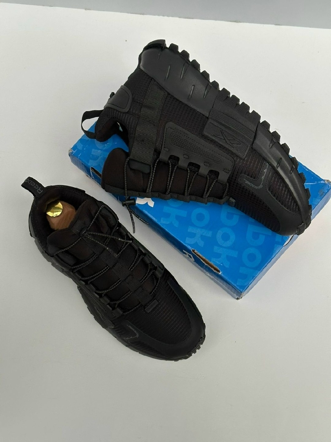 кроссовки reebok zig kinetica edge,кроссовки мужские reebok zig kinetica,кроссовки reebok zig kinetica,мужские кроссовки reebok,кроссовки мужские reebok zig kinetica edge