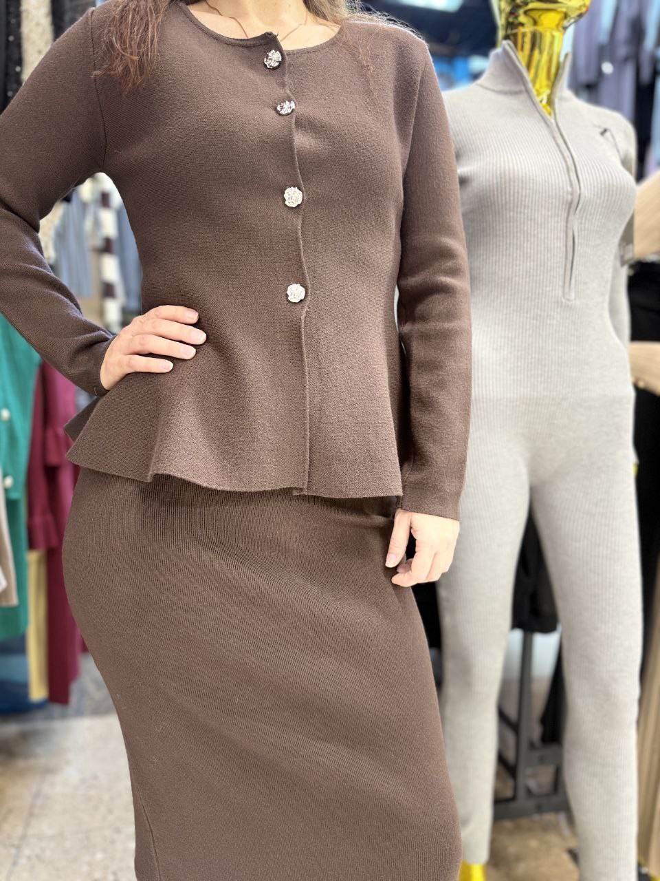 трикотажные костюмы,женский трикотажный костюм,женские костюмы,костюм бежевый,костюм двойка кашемир