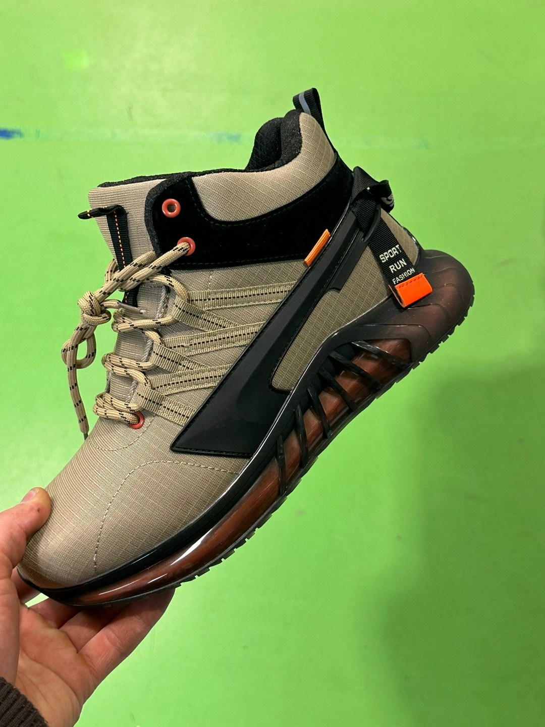 зимние мужские кроссовки,мужские зимние кроссовки baasploa,мужские кроссовки,кроссовки мужские baasploa,