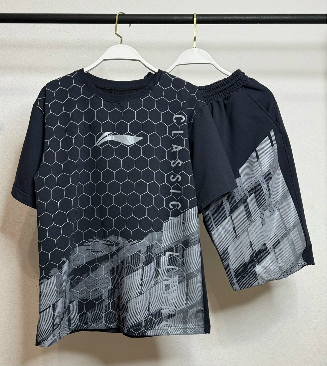 футбольная форма mosmade,костюм летний спортивный с футболкой и шортами,спортивные костюм,