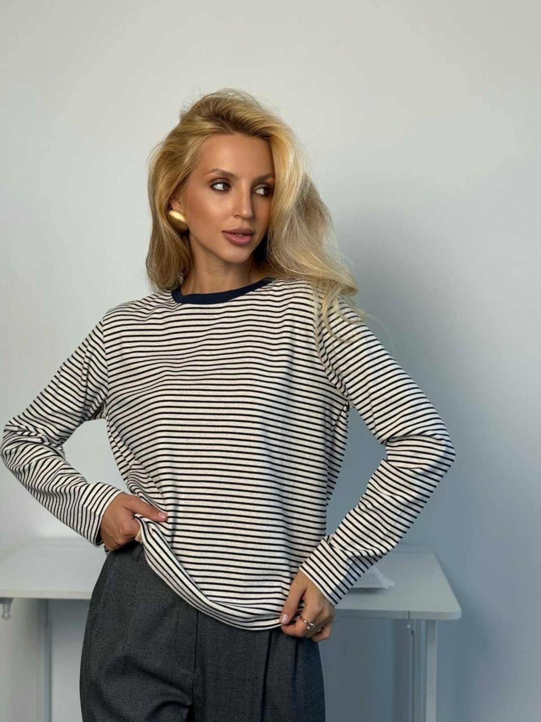 лонгслив оверсайз в полоску тельняшка,лонгслив тельняшка,лонгслив в полоску,полосатая футболка с длинными рукавами,лонгслив женский в полоску