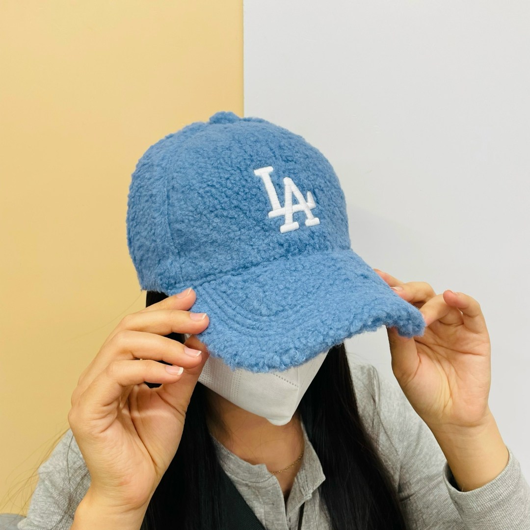 бейсболка меховая,бейсболка женская,кепка,бейсболка,кепка женская