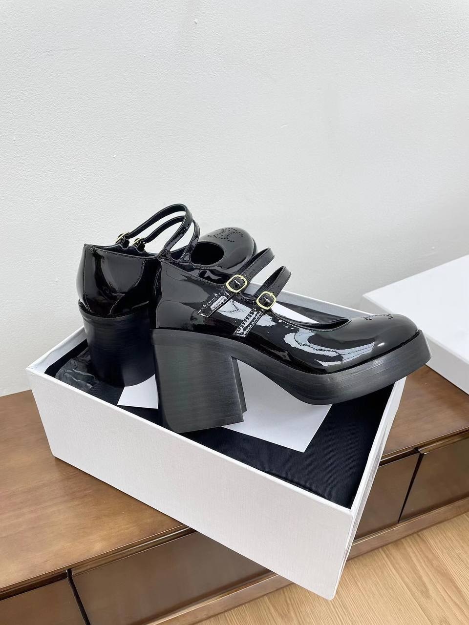 туфли celine,,туфли мэри джейн на массивной подошве,туфли лакированные,туфли женские