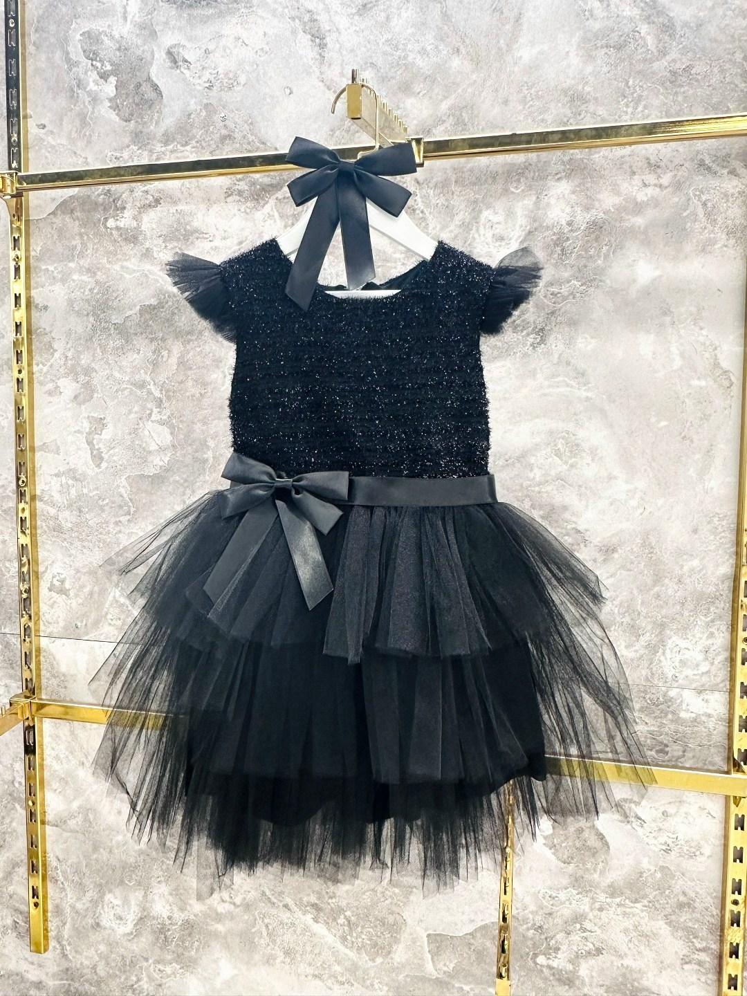 нарядное платье для девочки,платье для девочек,нарядное платье,пышное платье нарядное,платье праздничное