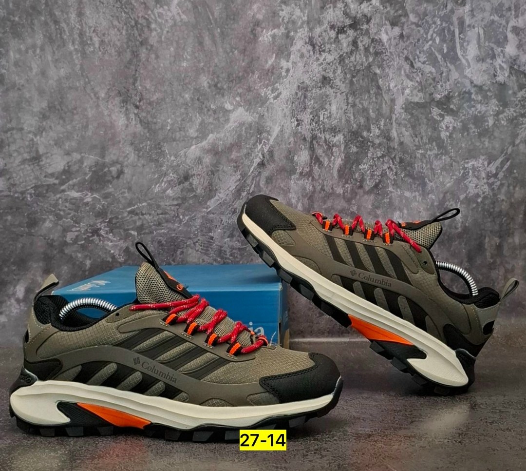 кроссовки,кроссовки походные,теплые кроссовки,,кроссовки удобные