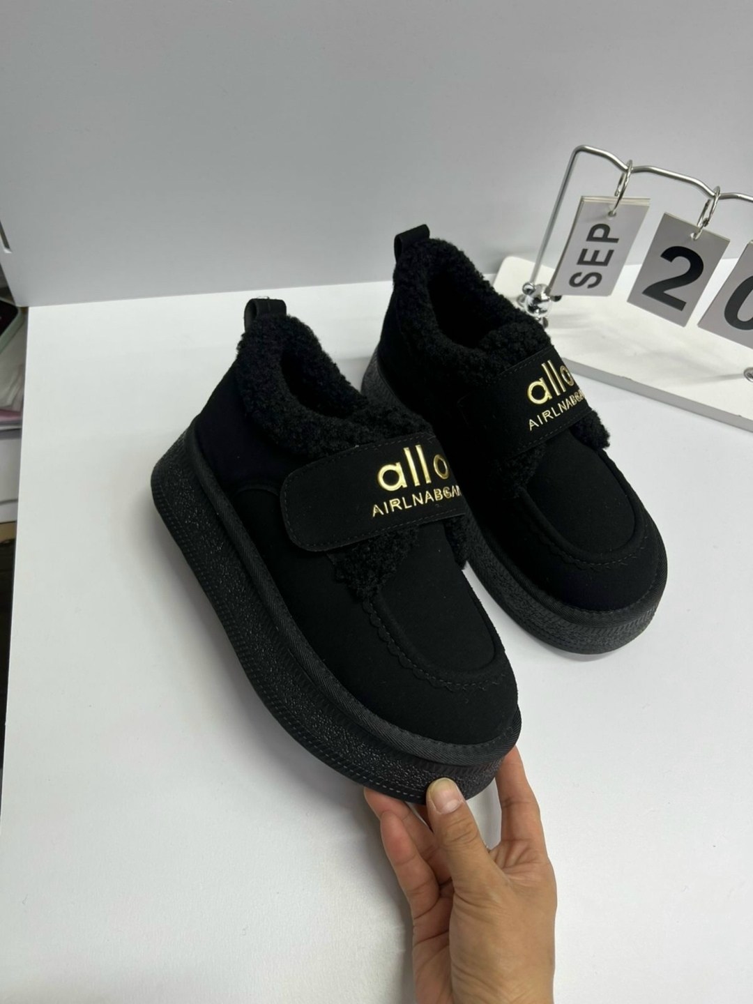 ,женские угги, женская,зимняя  женская,зимняя