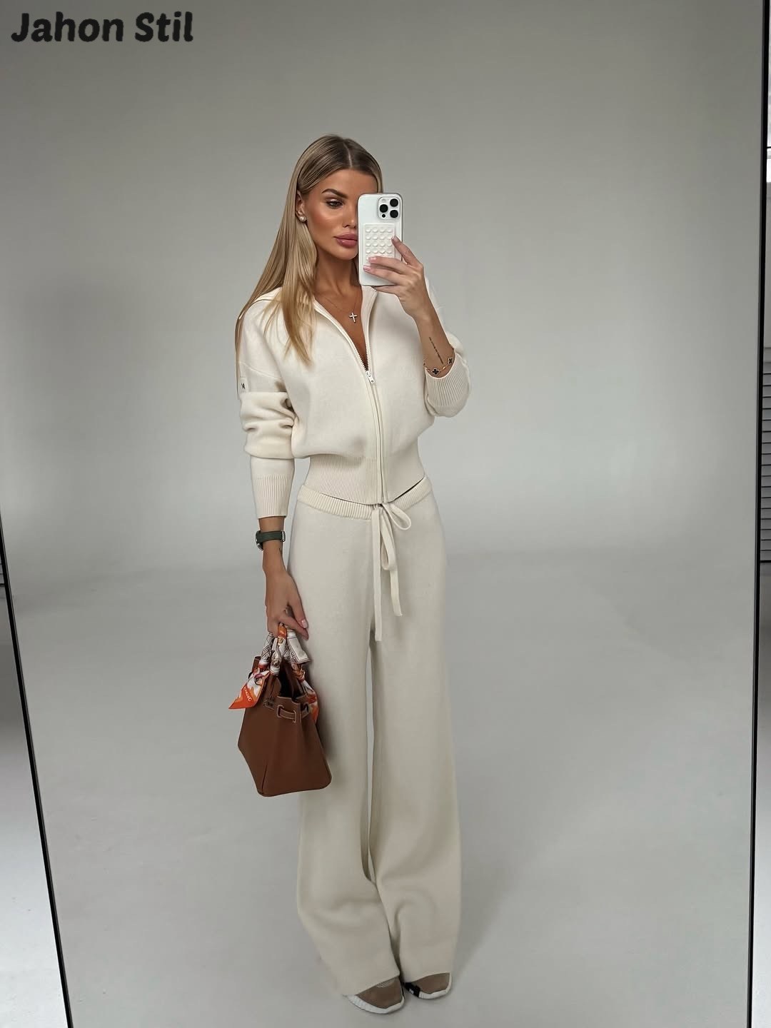 трикотажные костюмы,стильные костюмы,костюм двойка кашемир,вязаные костюмы,костюм молочный