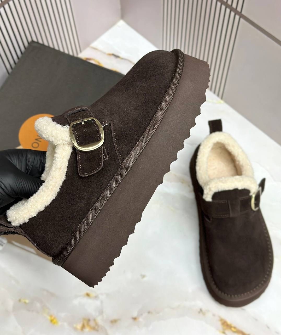 ,угги женские,женская зимняя ,женская ,угги стильные