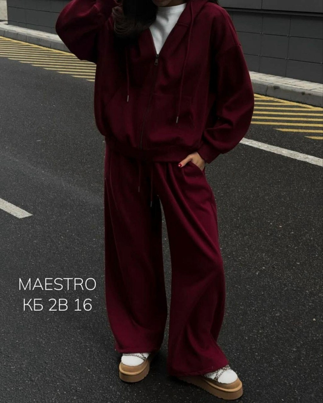 спортивные костюм,стильные костюмы,,костюм на флисе,костюм двойка женская