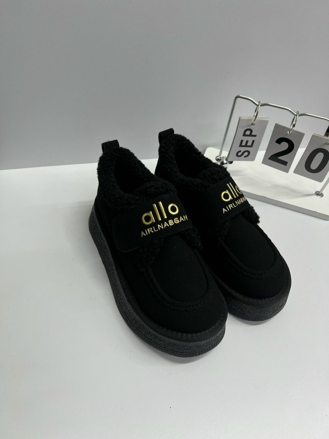 ,женские угги, женская,зимняя  женская,зимняя