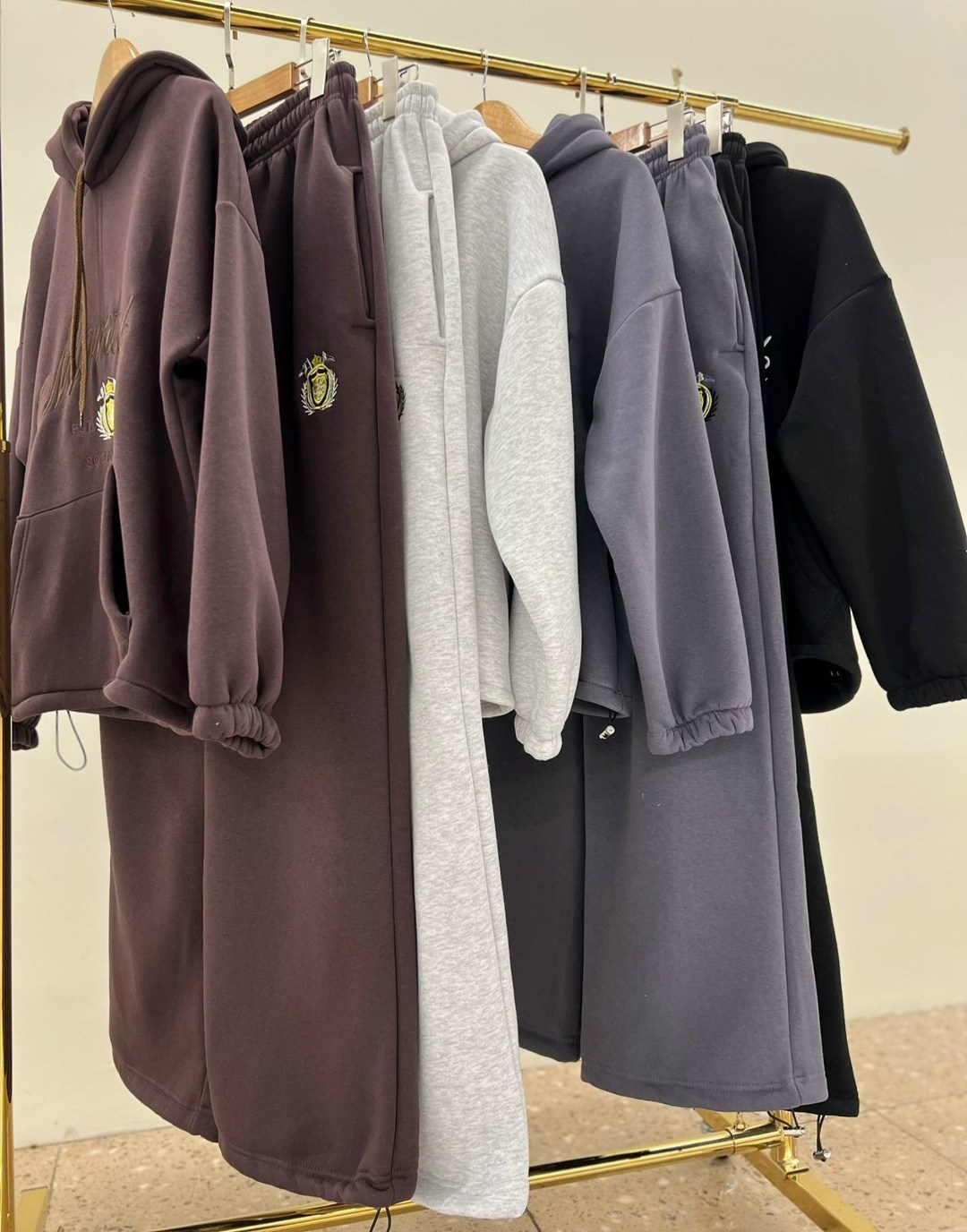 спортивные костюм,костюмы спортивные женские,спортивные костюмы на флисе,костюм с брюками,cпортивный костюм женский на флисе