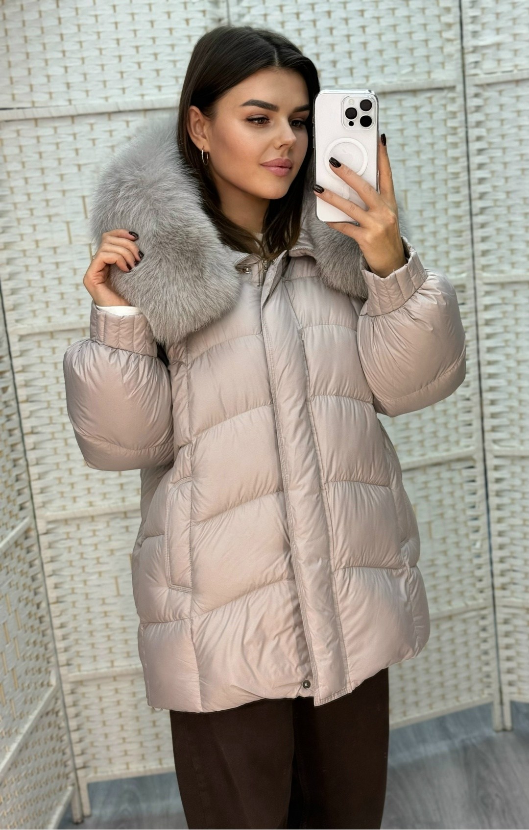 пуховики с мехом,vivilona пуховики,пуховик,женские пуховики,зимняя куртка пуховик