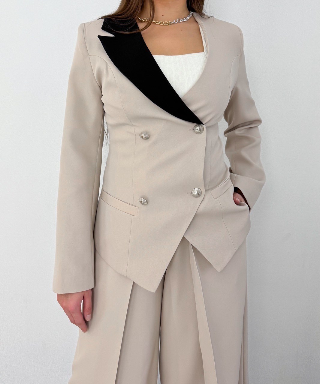 костюмы женские брючные,женские костюмы,костюмы двойки,костюм брючный белый,костюмы комплекты