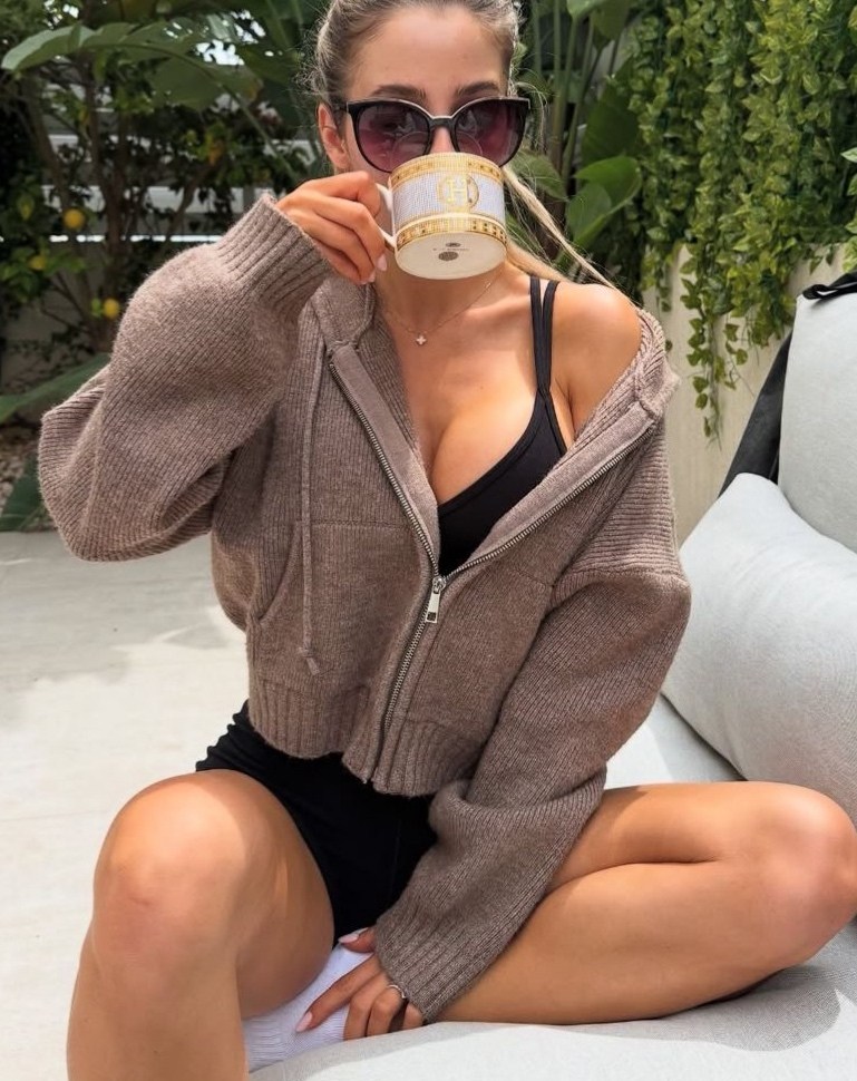 толстовки женская,кофта женская,кофта с капюшоном,толстовки свитшот,худи укороченная