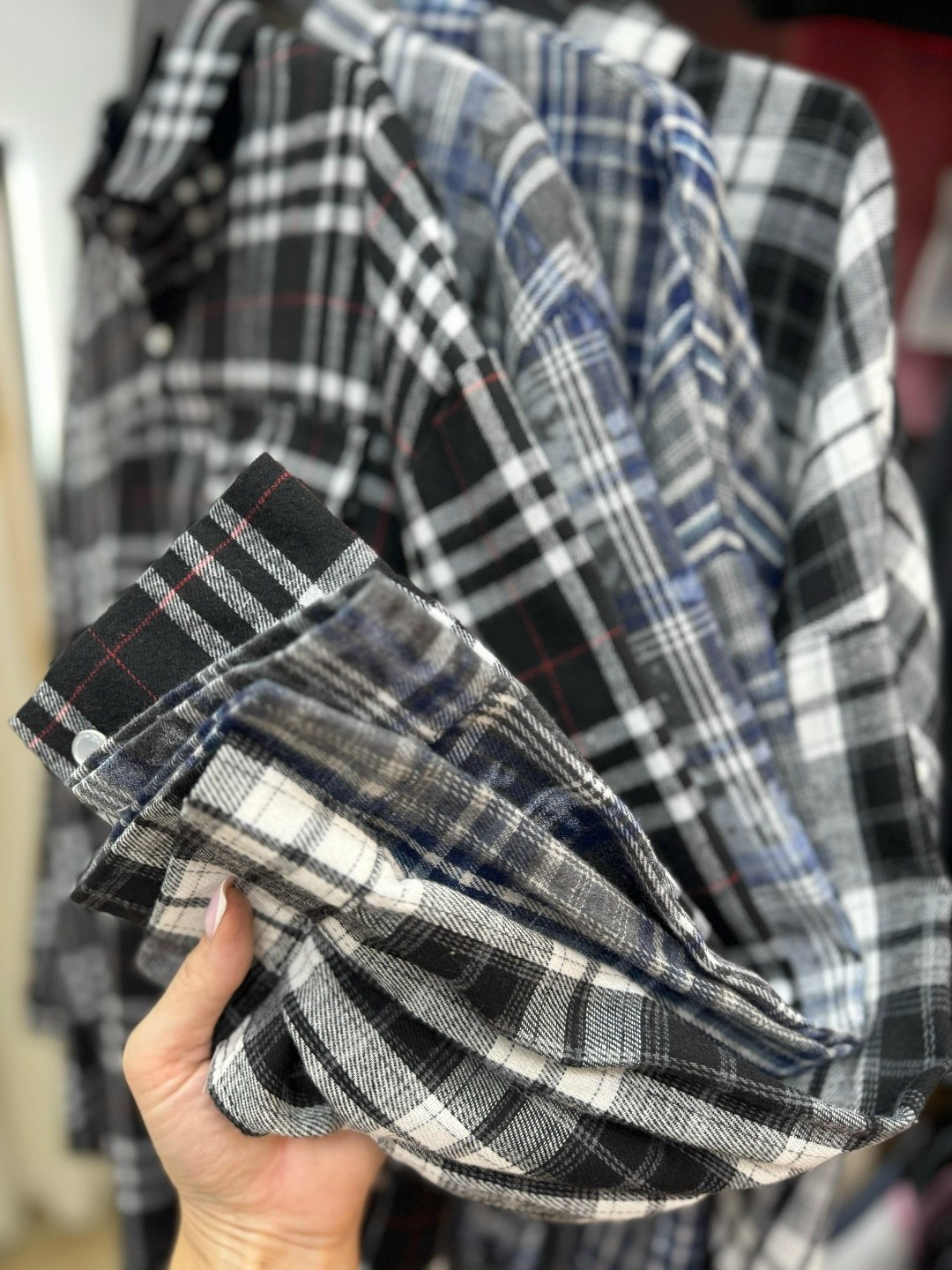 рубашка в клетку женская,женская рубашка в клетку оверсайз,рубашка клетка,рубашка в клетку свободного кроя,рубашка в клетку оверсайз удлиненная