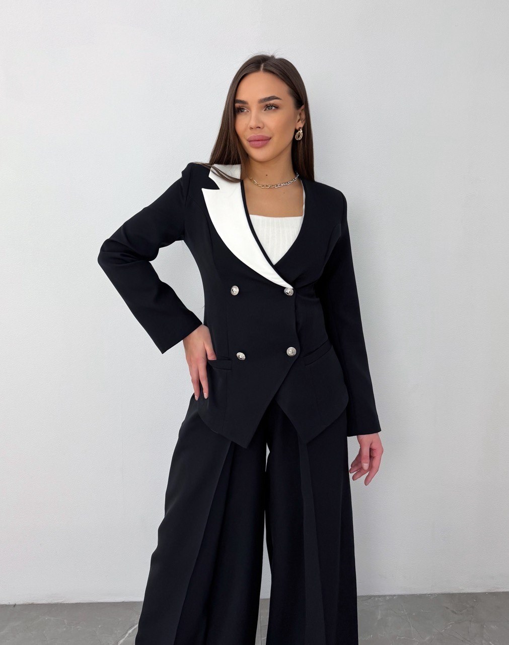 костюмы женские брючные,женские костюмы,костюмы двойки,костюм брючный белый,костюмы комплекты