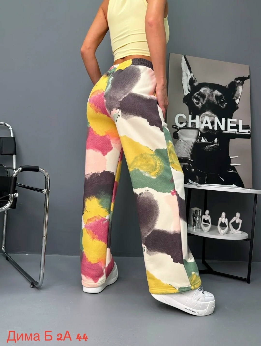 брюки с рисунком,брюки с широкими штанинами,модные брюки,джинсы разноцветные,радужные штаны