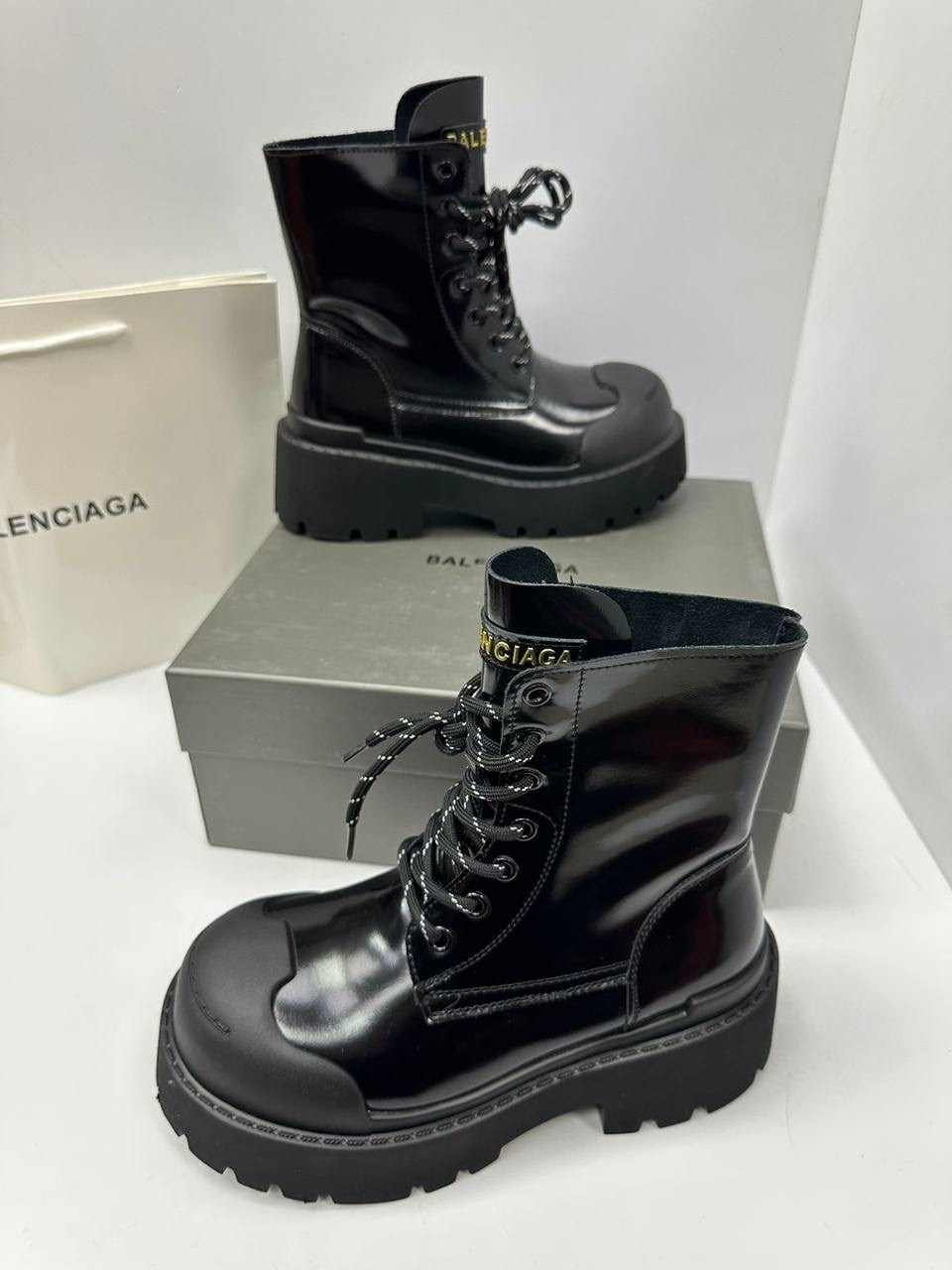 ,женские ботинки,ботинки кристиан диор женские,ботинки,ботинки balenciaga