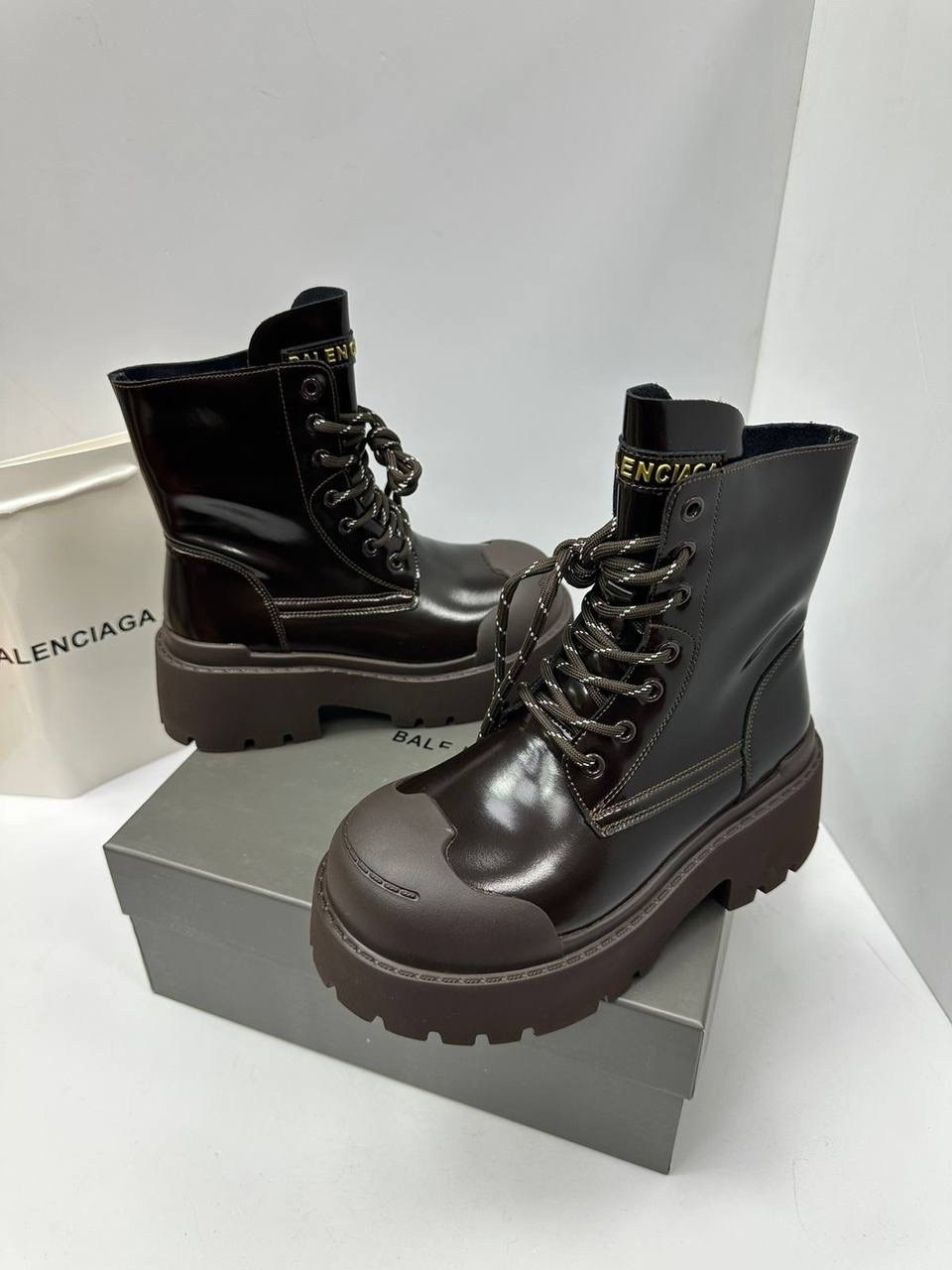 ,женские ботинки,ботинки кристиан диор женские,ботинки,ботинки balenciaga