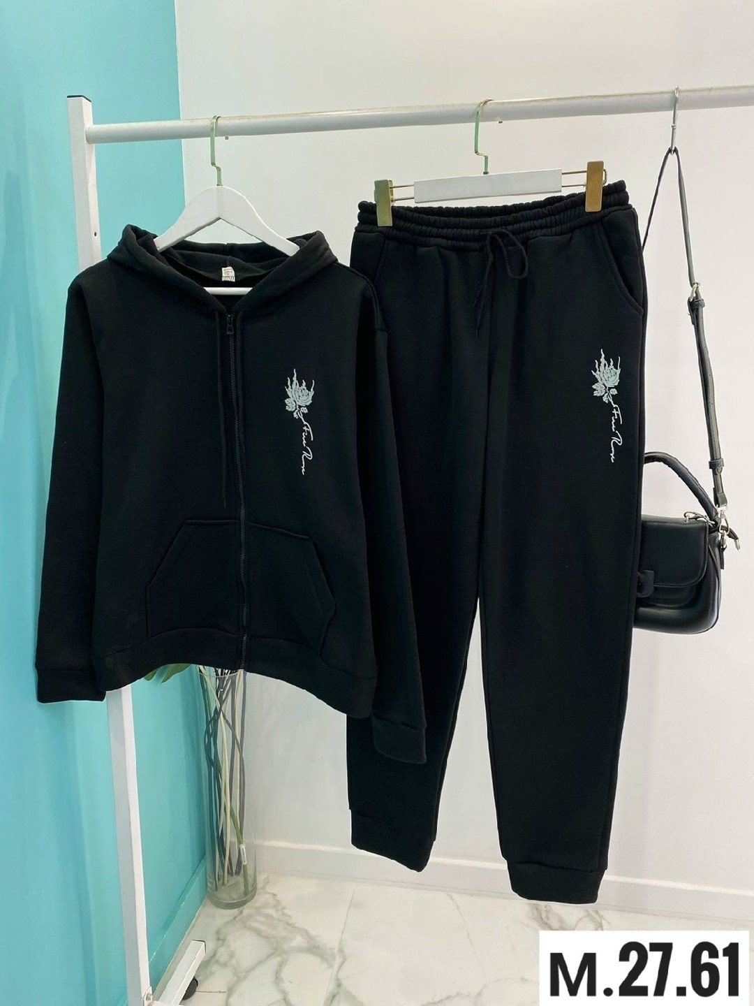 костюм женский на флисе,костюм на флисе,спортивные костюмы на флисе,женские спортивные костюмы,спортивные костюм