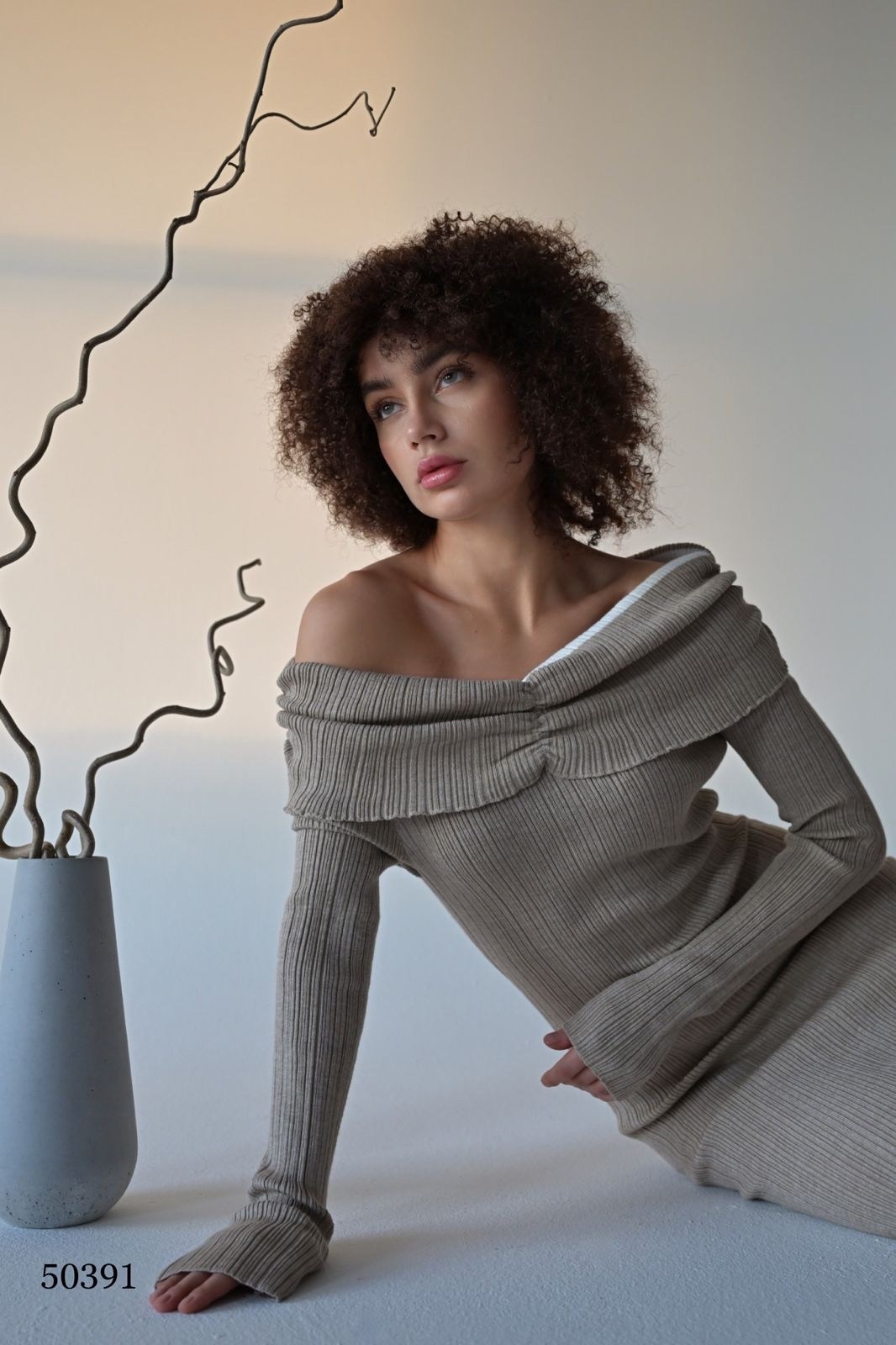 платье вязаное,трикотажное платье,платье женское трикотажное,вязаное теплое платье,женское платье с воротником